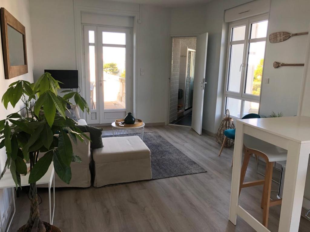 Appartement Avec Vue Mer A Pontaillac รัวย็อง ภายนอก รูปภาพ
